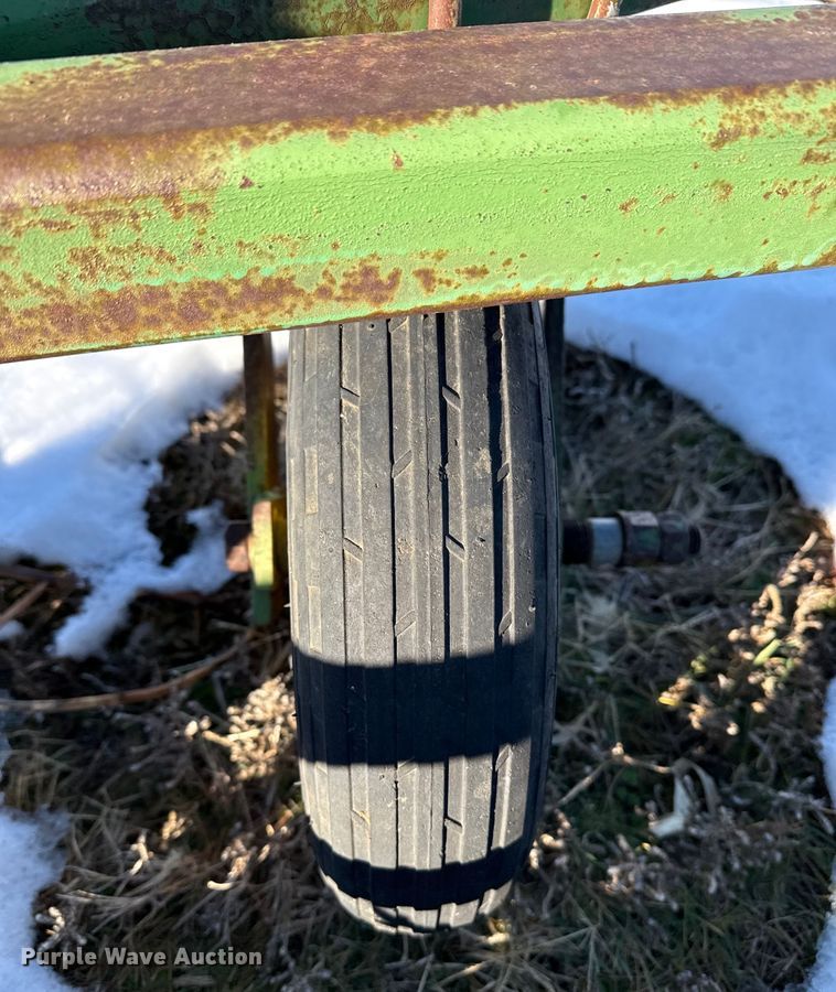 image for item EP2806 John Deere rotary hoe