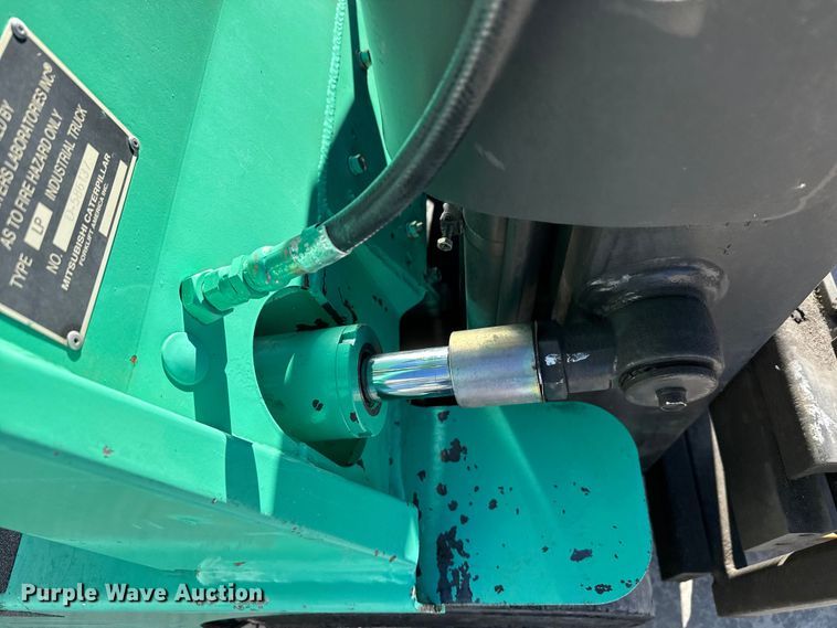 image for item EP2811 Mitsubishi FGC25 forklift