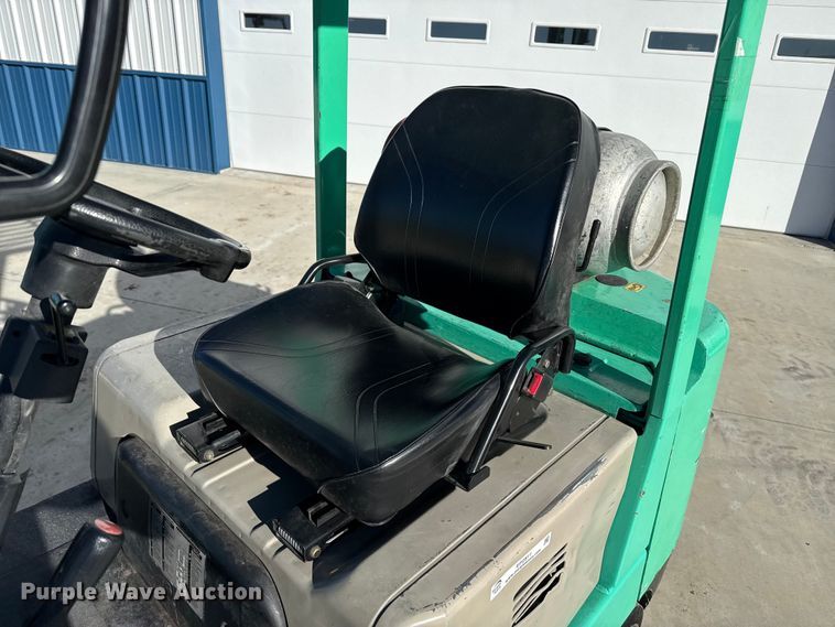 image for item EP2811 Mitsubishi FGC25 forklift