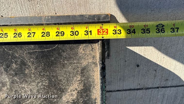 image for item EP2812 2024 Erie Industry Group SCL 850 compact utility loader