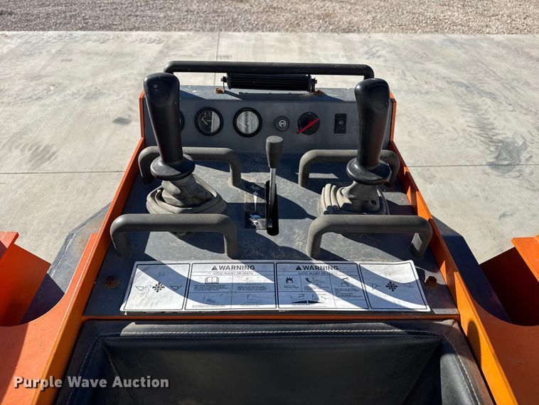 image for item EP2812 2024 Erie Industry Group SCL 850 compact utility loader