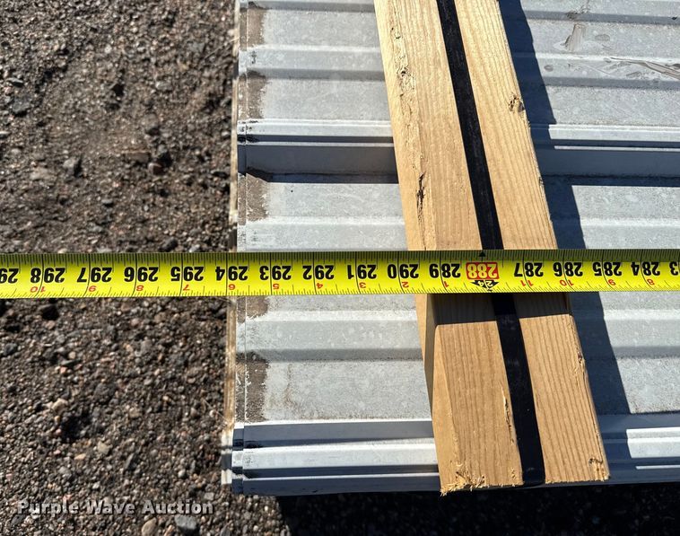 image for item EP2813 (78) sheets of metal siding/roofing