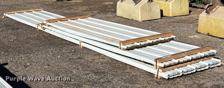 image for item EP2815 (70) sheets of metal siding/roofing