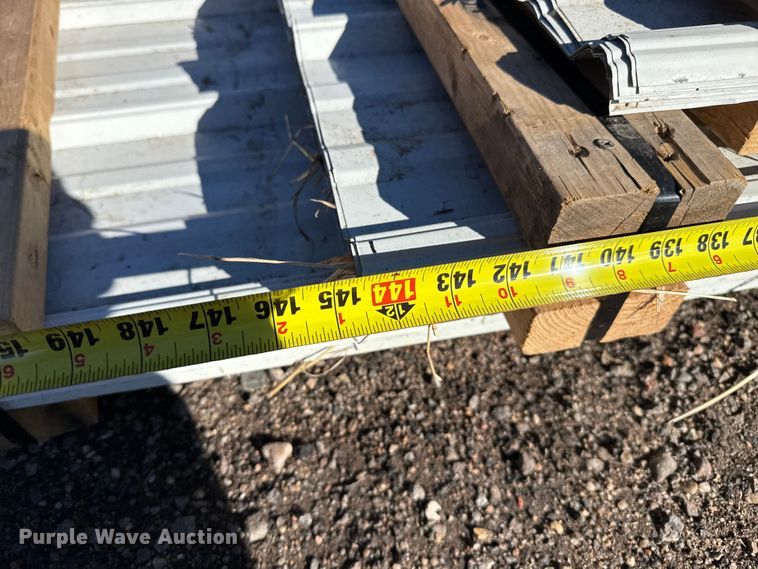 image for item EP2815 (70) sheets of metal siding/roofing