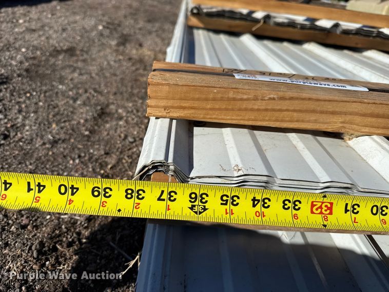 image for item EP2815 (70) sheets of metal siding/roofing