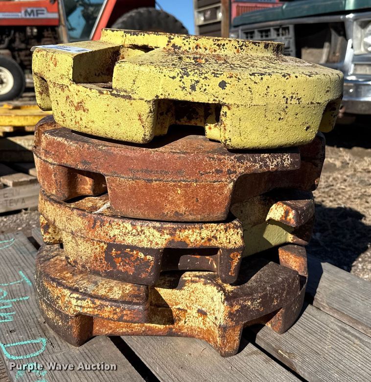 image for item EP2817 (4) John Deere wheel weights