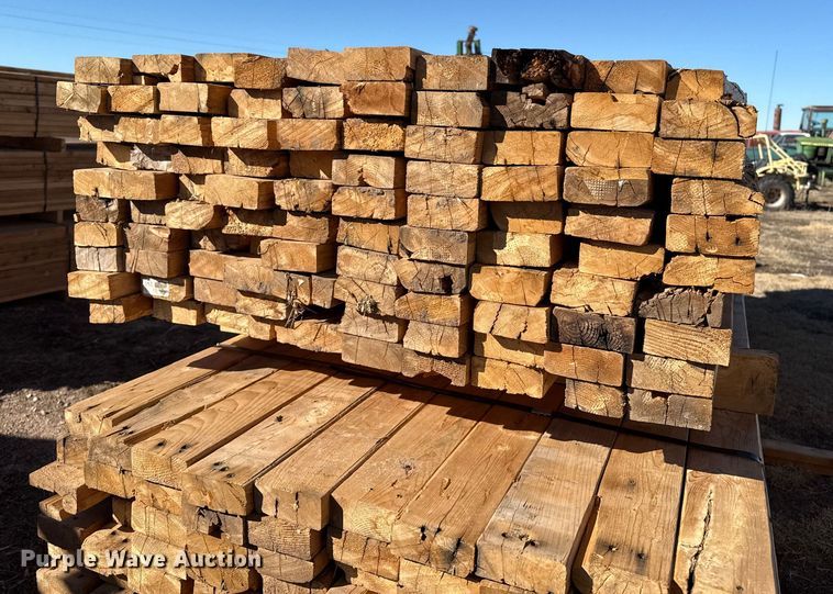 image for item EP2823 (300) pieces of lumber