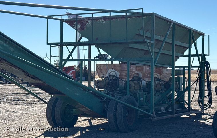 image for item EP2824 Roller mill