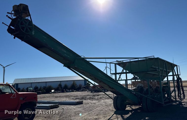 image for item EP2824 Roller mill