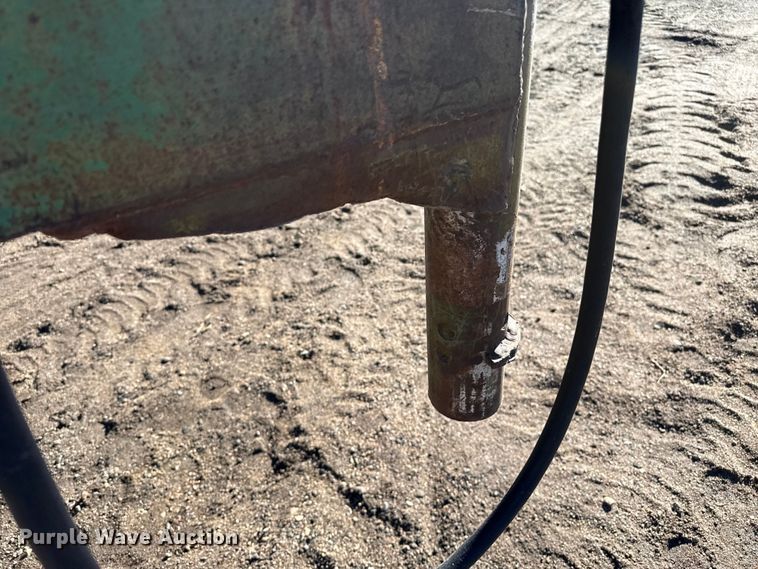 image for item EP2824 Roller mill