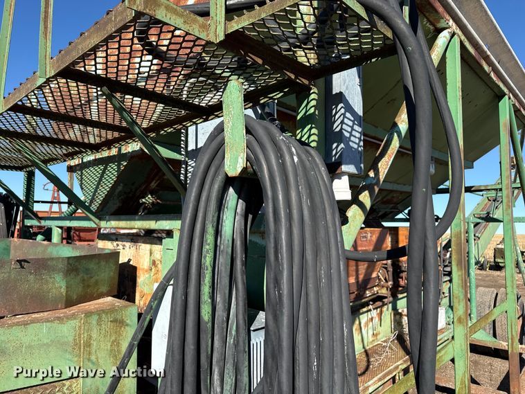 image for item EP2824 Roller mill