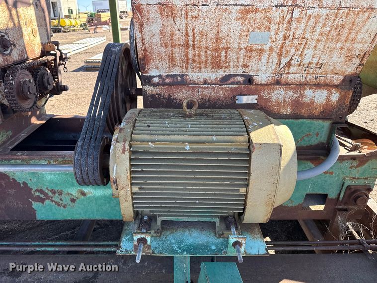 image for item EP2824 Roller mill