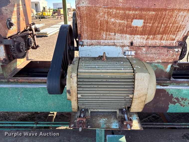 image for item EP2824 Roller mill