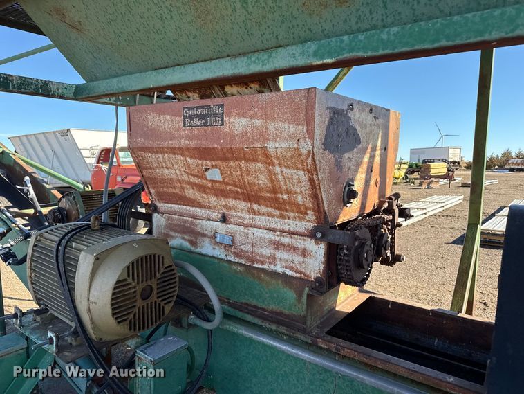 image for item EP2824 Roller mill