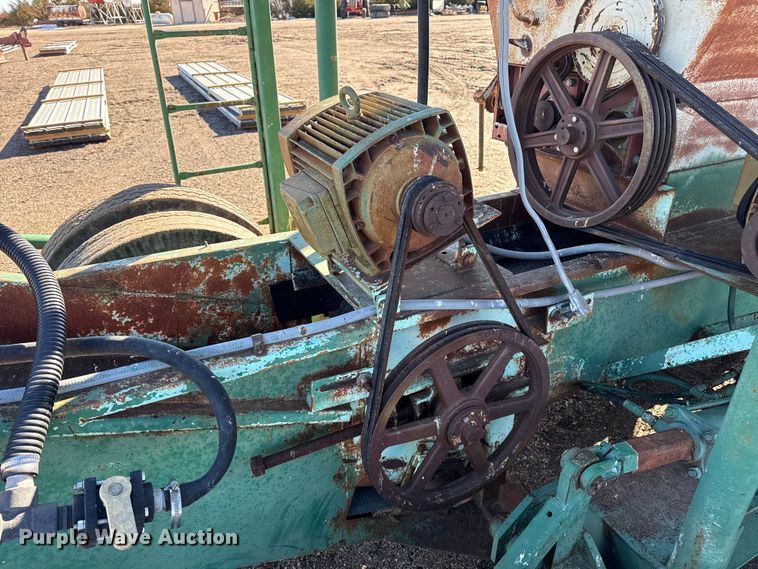 image for item EP2824 Roller mill