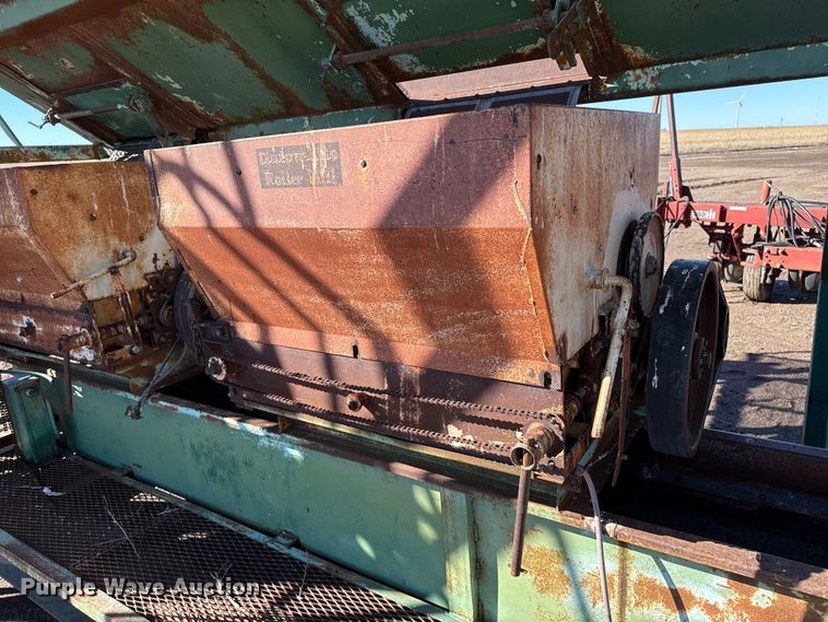 image for item EP2824 Roller mill