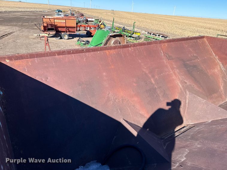 image for item EP2824 Roller mill