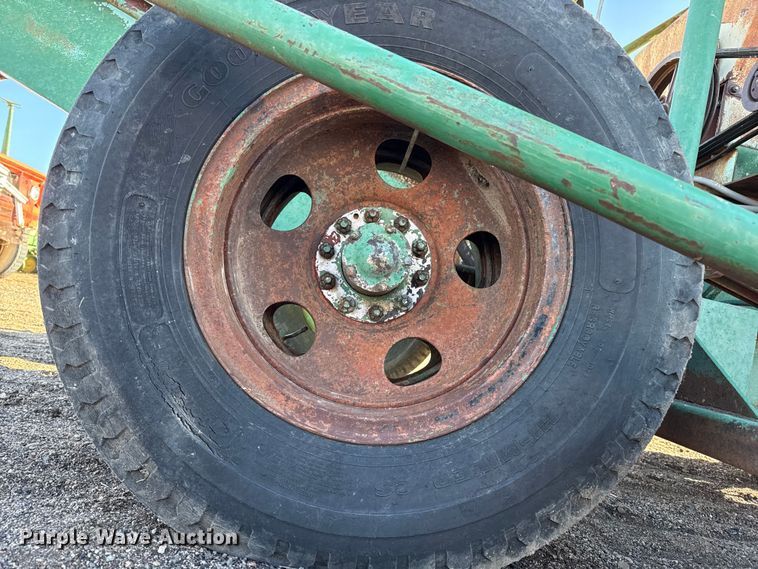 image for item EP2824 Roller mill