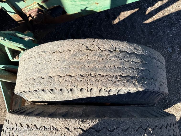 image for item EP2824 Roller mill