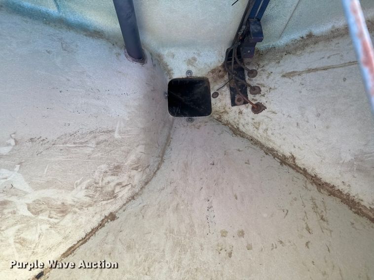 image for item EP2825 Case Cyclo Air 900 planter