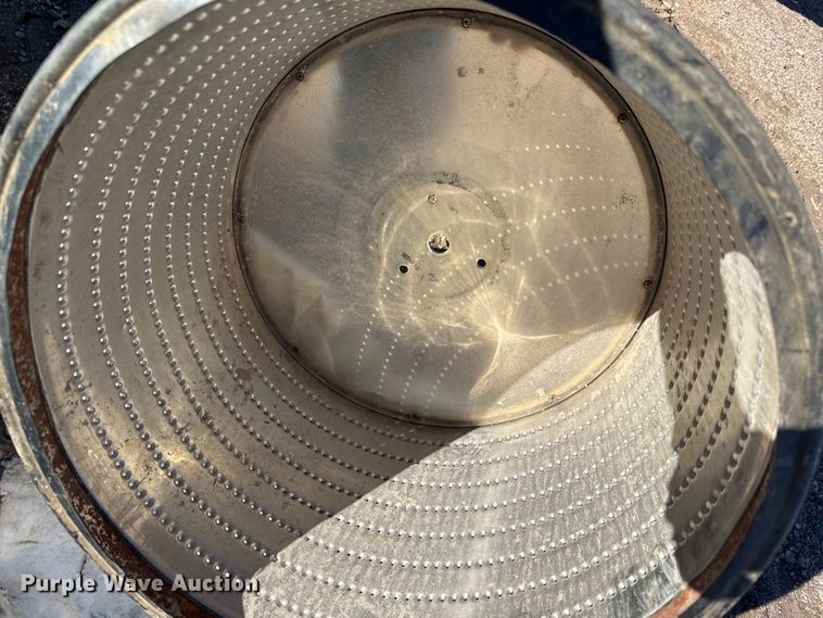 image for item EP2825 Case Cyclo Air 900 planter