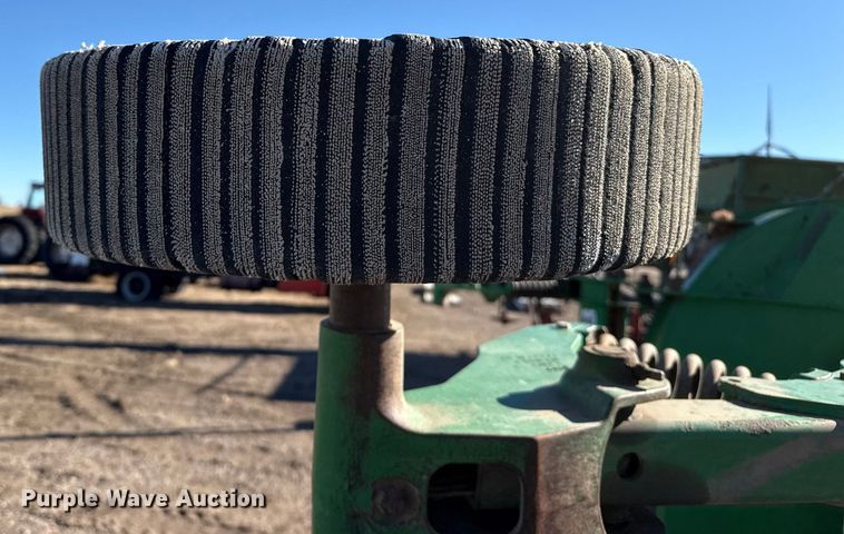 image for item EP2827 John Deere HX15 batwing rotary mower