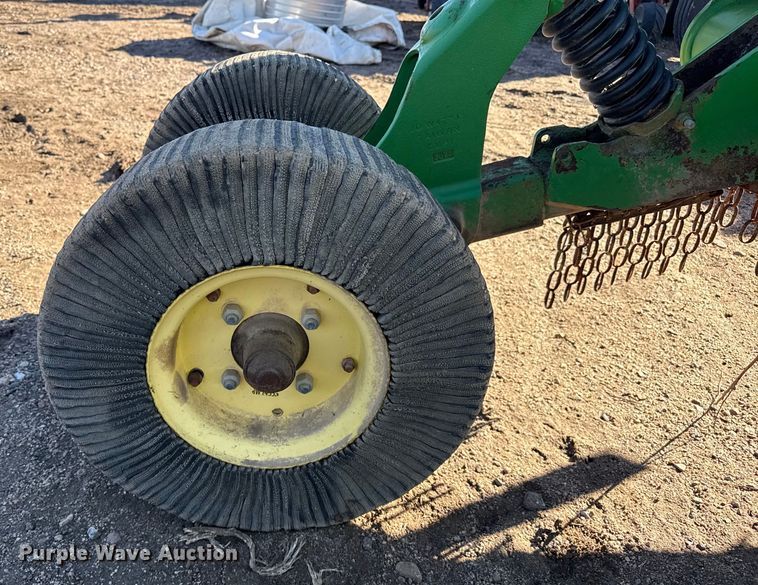 image for item EP2827 John Deere HX15 batwing rotary mower