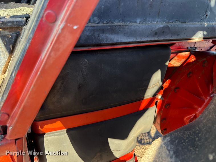 image for item EP2830 1978 International 1586 tractor