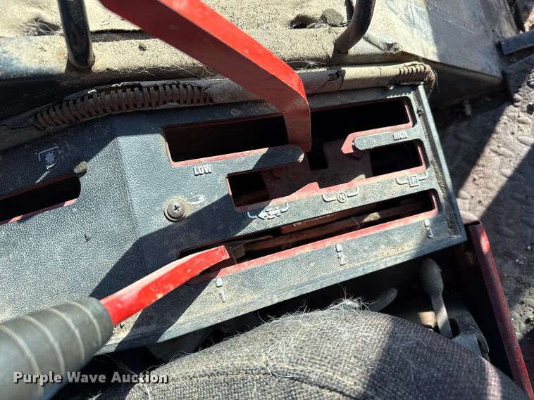 image for item EP2830 1978 International 1586 tractor