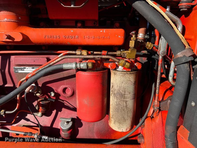 image for item EP2830 1978 International 1586 tractor