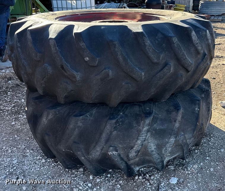 image for item EP2830 1978 International 1586 tractor