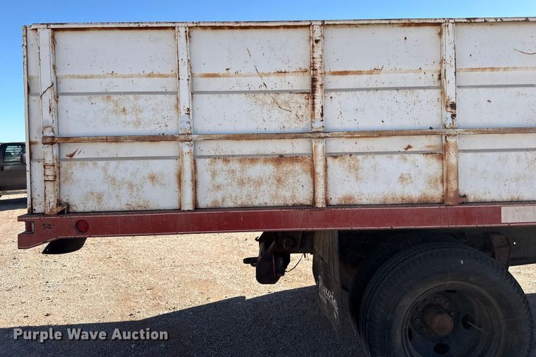 image for item EP2842 Chevrolet C60 grain truck