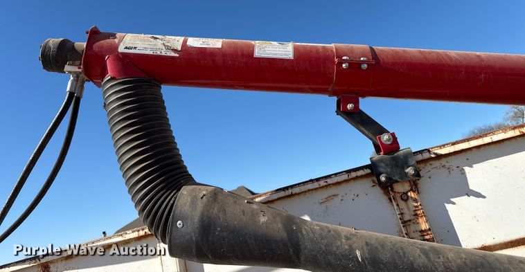 image for item EP2842 Chevrolet C60 grain truck