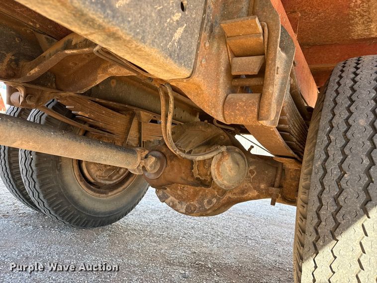 image for item EP2842 Chevrolet C60 grain truck