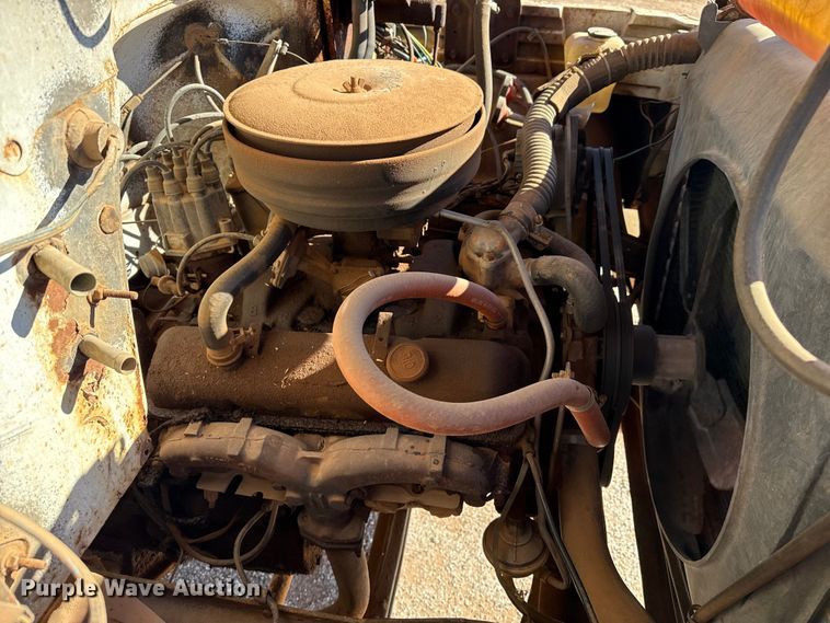 image for item EP2842 Chevrolet C60 grain truck