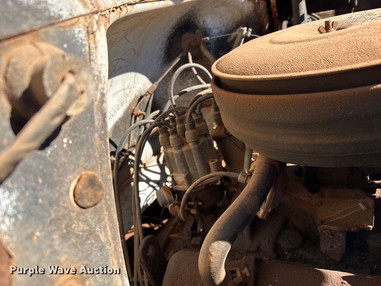 image for item EP2842 Chevrolet C60 grain truck