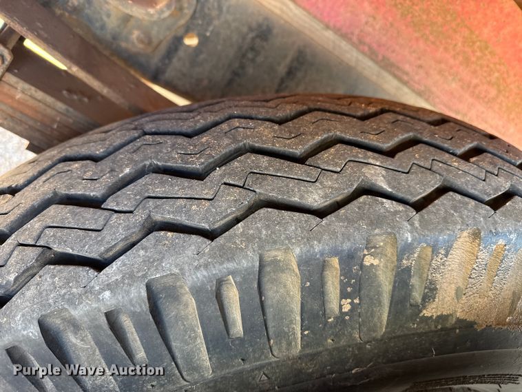 image for item EP2842 Chevrolet C60 grain truck