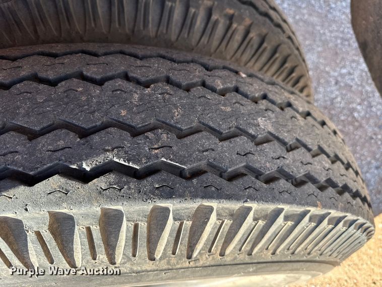 image for item EP2842 Chevrolet C60 grain truck