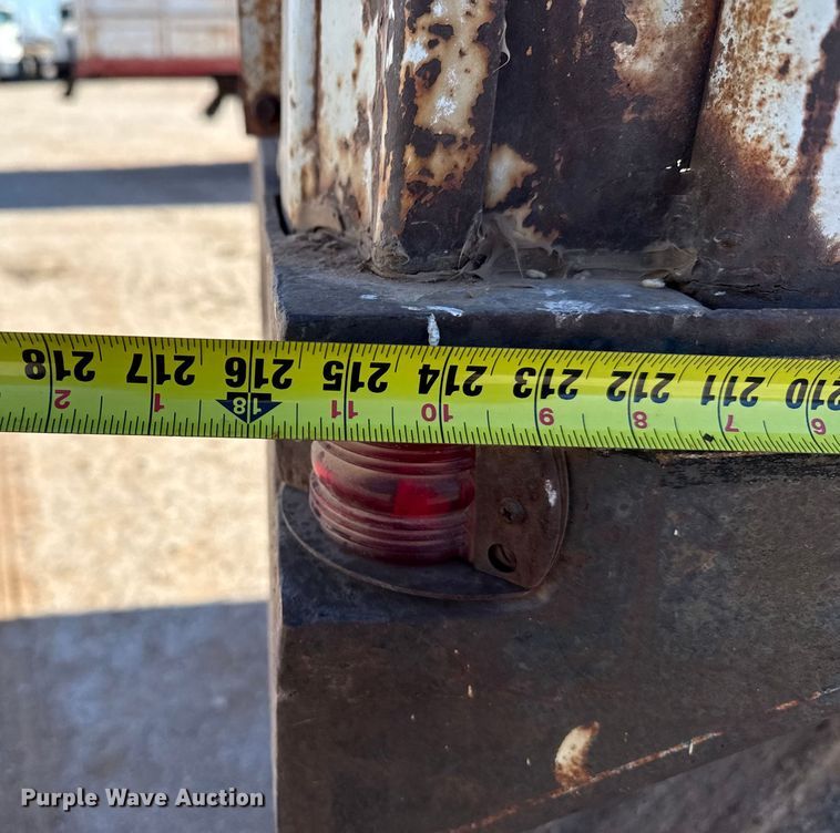 image for item EP2843 1974 Chevrolet C60 grain truck