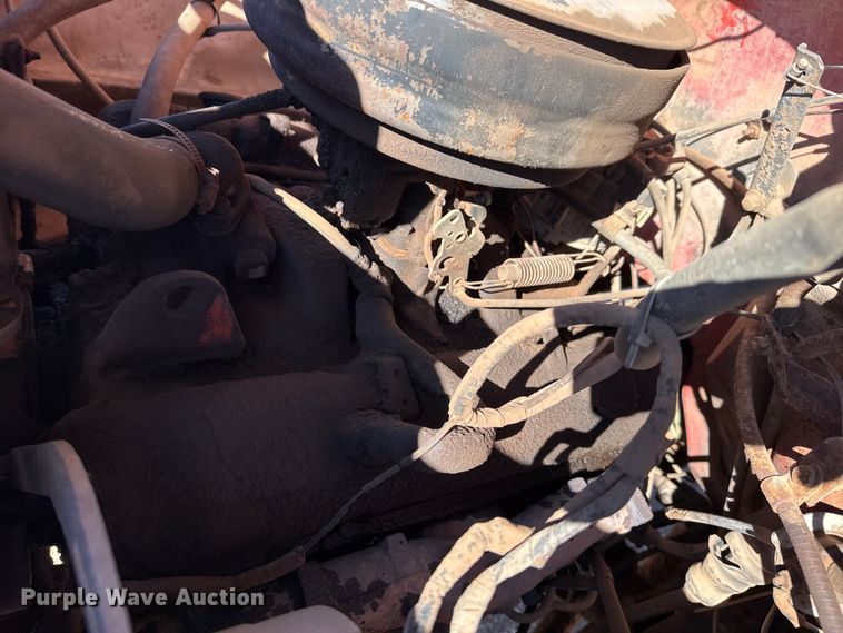 image for item EP2843 1974 Chevrolet C60 grain truck