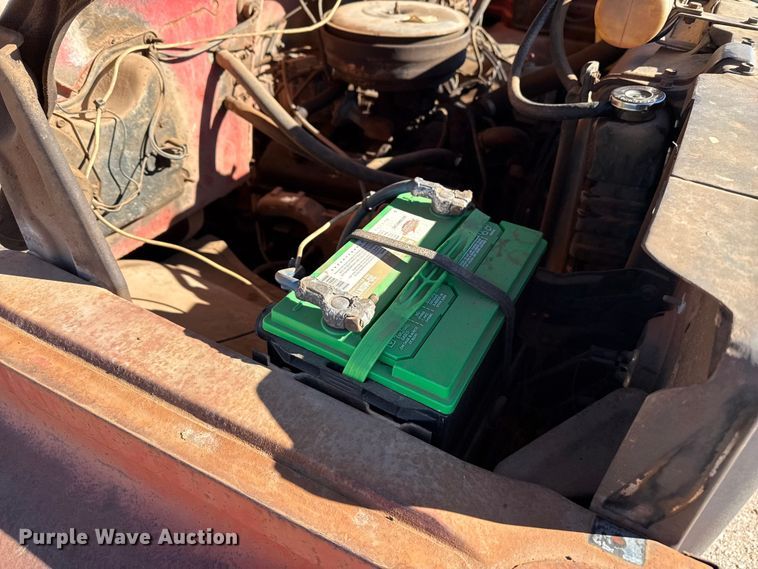 image for item EP2843 1974 Chevrolet C60 grain truck