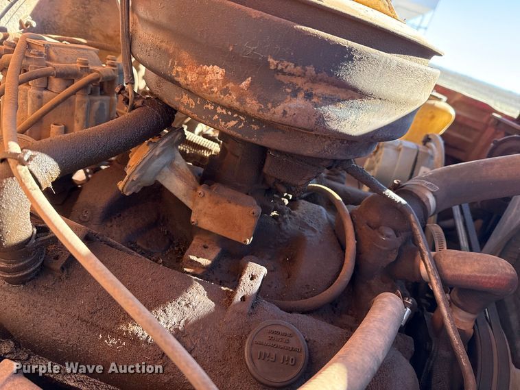 image for item EP2843 1974 Chevrolet C60 grain truck