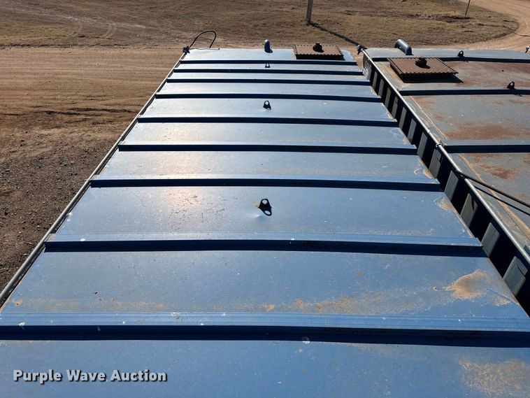 image for item EP2844 Dragon tank trailer