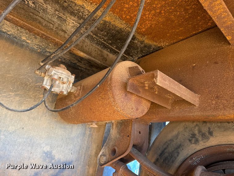 image for item EP2844 Dragon tank trailer