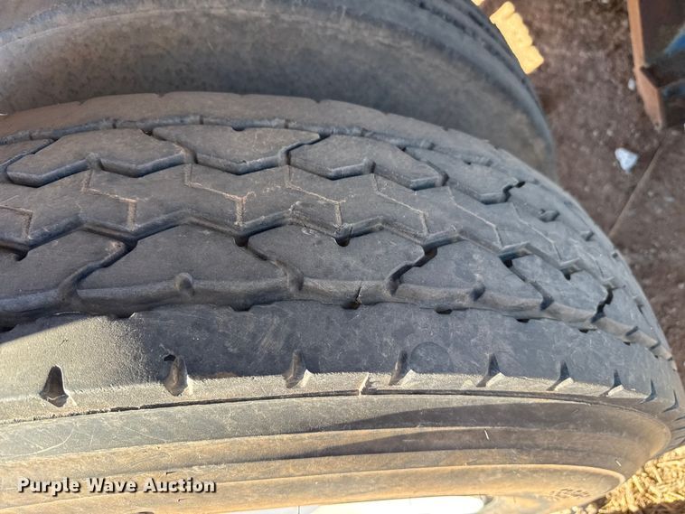 image for item EP2844 Dragon tank trailer