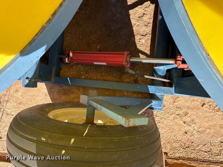 image for item EP2845 Nurse tank trailer