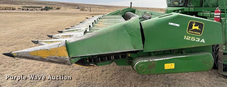 image for item EP2850 John Deere 1253A all-crop head