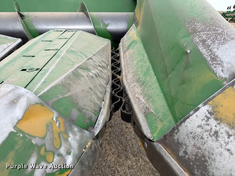 image for item EP2850 John Deere 1253A all-crop head