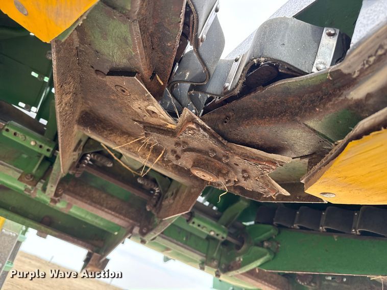 image for item EP2850 John Deere 1253A all-crop head