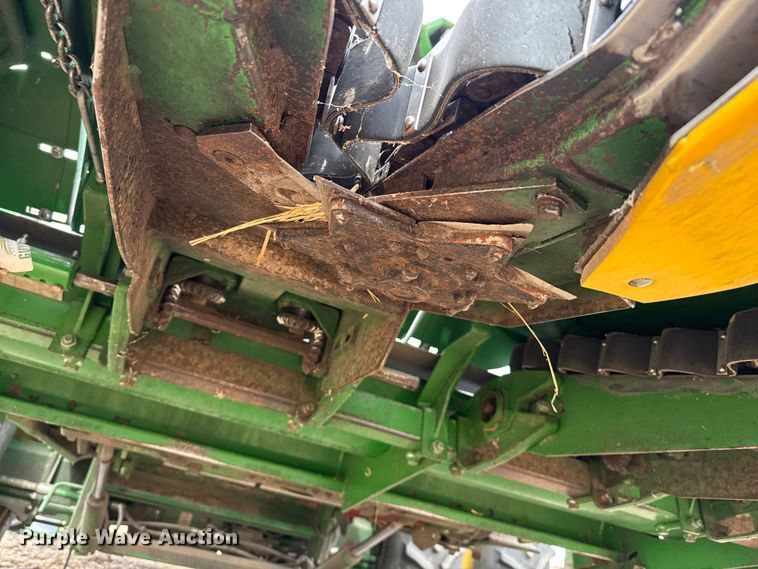 image for item EP2850 John Deere 1253A all-crop head